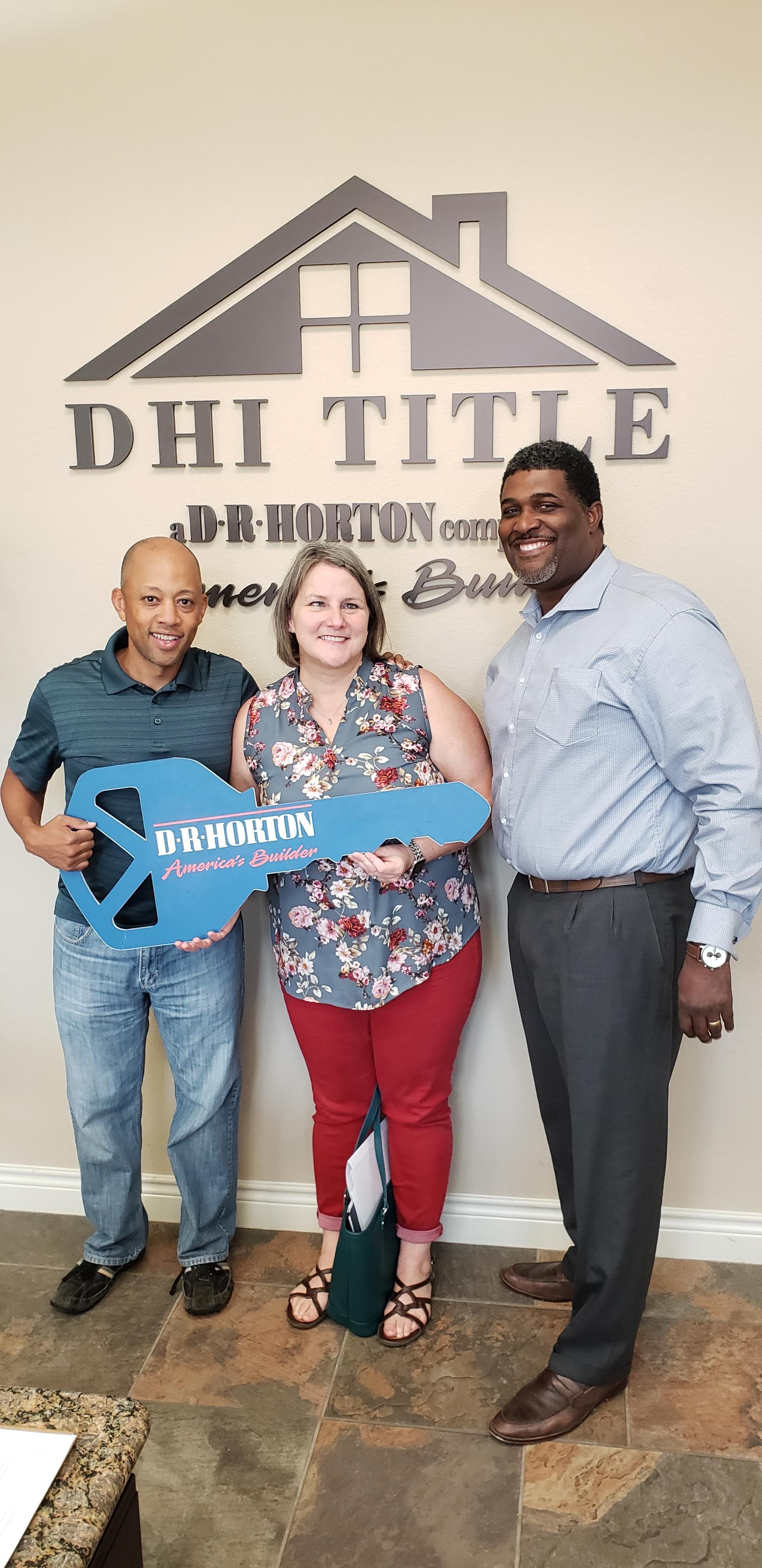AZOR Realty Group sold property and happy client 6